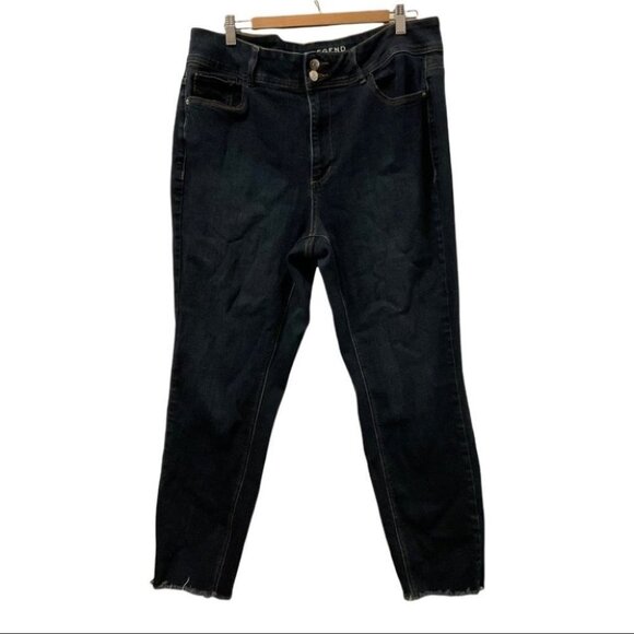 ⭐️HOST  PICK ⭐️Love & Legend Premium Denim Jeans Plus Size 18 - Picture 1 of 8